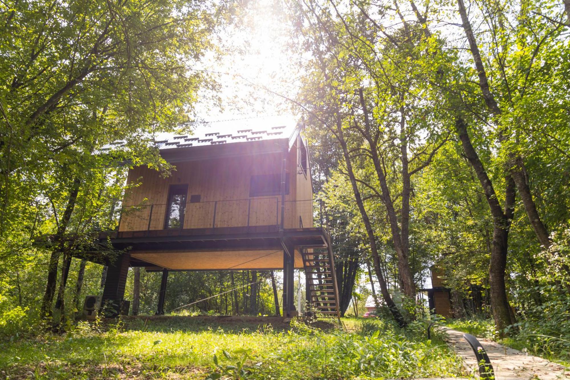 Tree Elements Treehouse Retreat Slunj Exterior foto