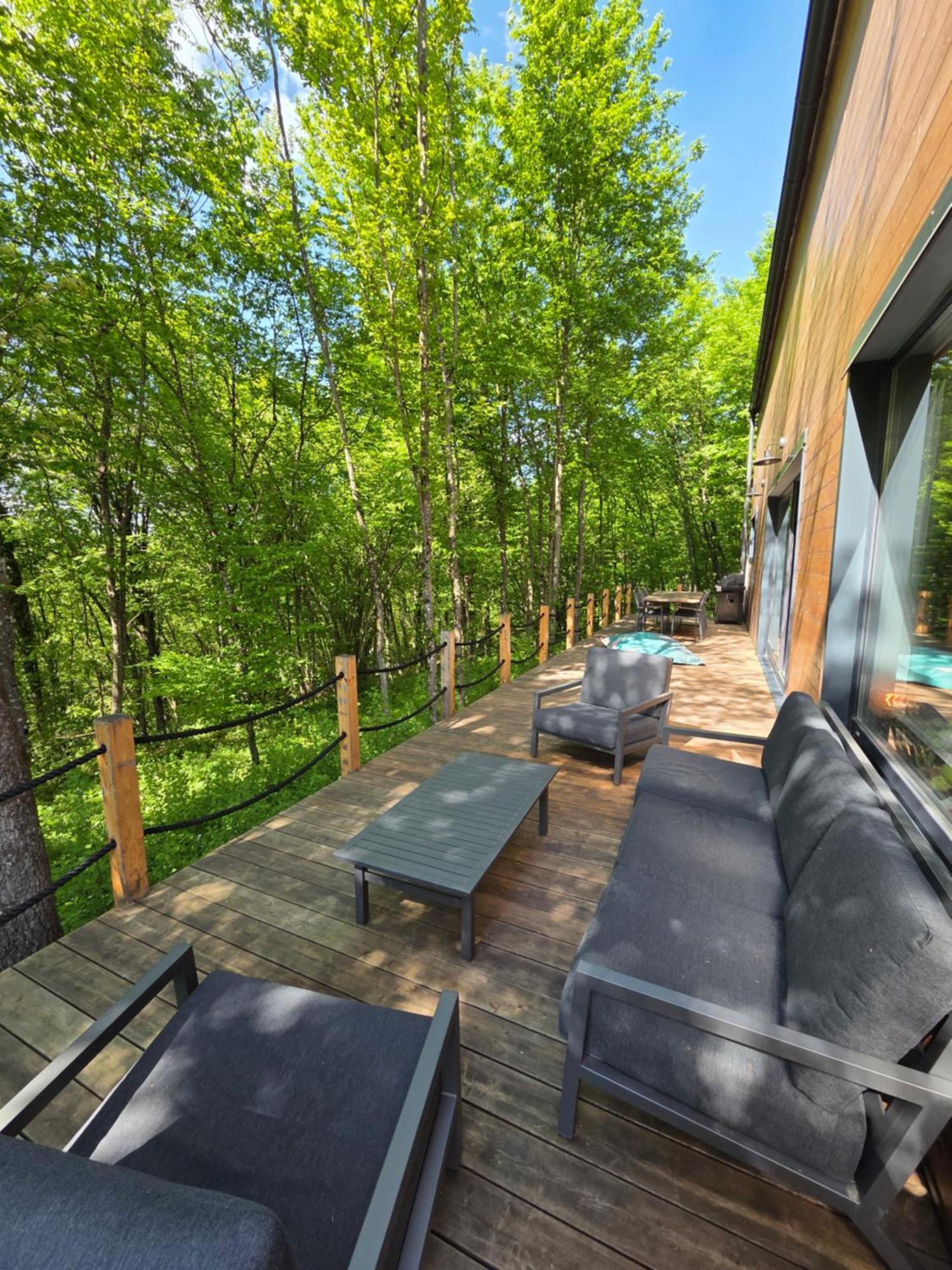 Tree Elements Treehouse Retreat Slunj Exterior foto